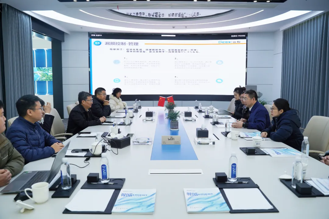 be2a1683de13a4cf81ed715e5e499b4f be2a1683de13a4cf81ed715e5e499b4f